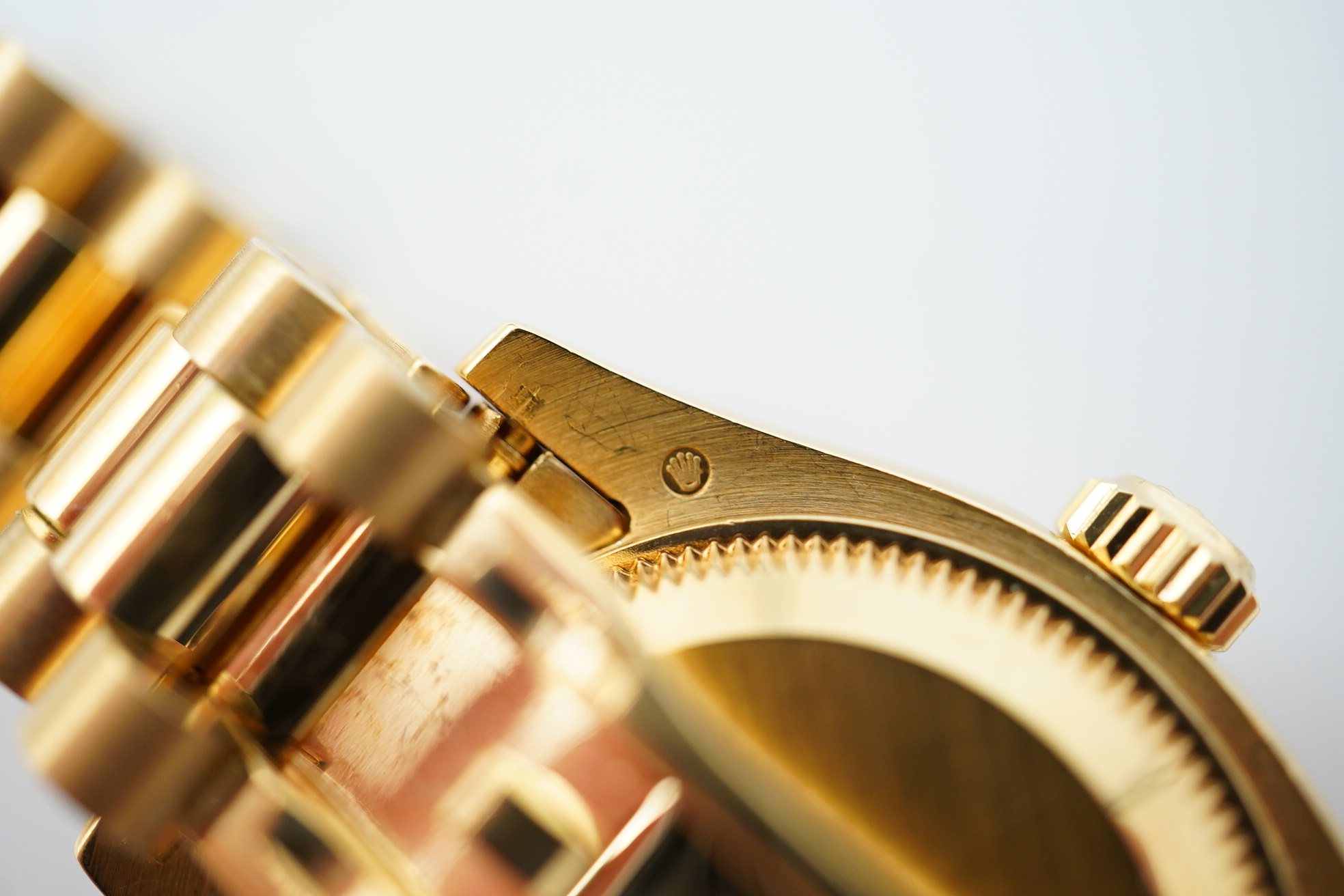 A lady's 2002 18ct gold and diamond set Rolex Oyster Perpetual Datejust wrist watch, on an 18ct gold Rolex bracelet with deployment clasp